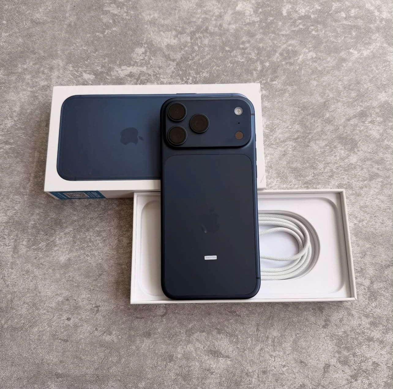 Iphone 17 ProMax 